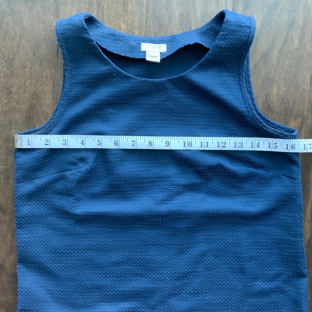 J. CREW Navy Blue Sleeveless Tank. Size 0. - Picture 7 of 9